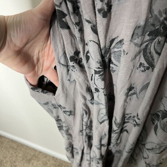 Anthropologie T.La Dress Small Open Back Cut Out Maxi Floral Gray Short Sleeve - Picture 5 of 13
